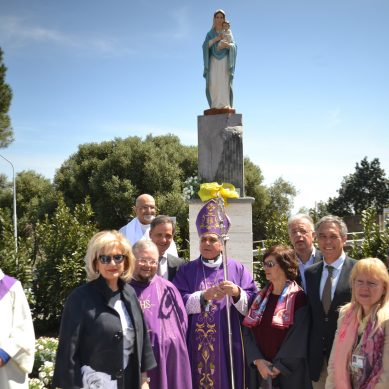 L’Arcivescovo benedice statua Madonna delle Grazie al Cannizzaro