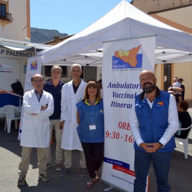 Palermo, camper itinerante per le vaccinazioni