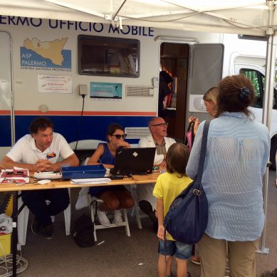 Palermo, successo dell’ambulatorio vaccinale itinerante