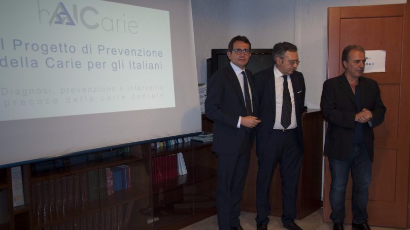 Presentato il progetto hAICarie