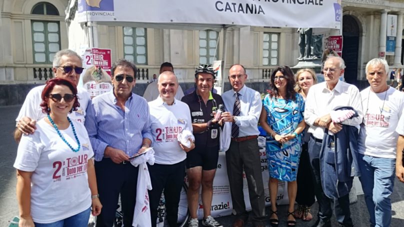 Trapiantato fa il Giro di Sicilia in bici