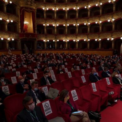 Forum sanitario internazionale al Teatro Massimo