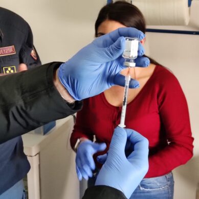 ASP avvia vaccinazione Astra-Zeneca per Polizia e Carabinieri